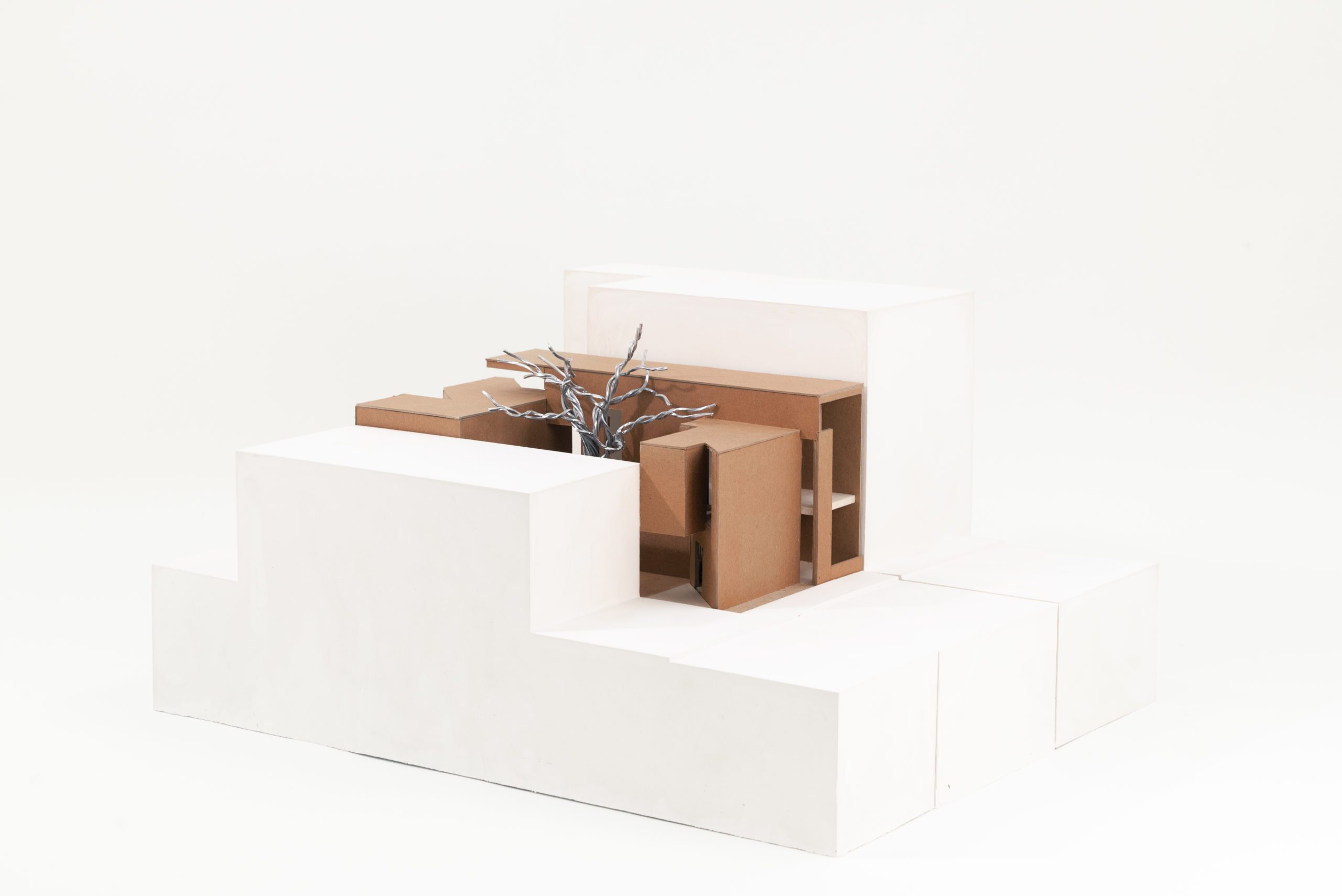 Architecture model between two white boxes