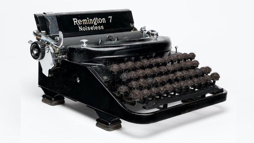 A old typewriter with fuzzy keys