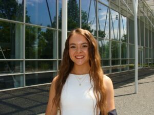 A portrait of Mackenzie Knautz